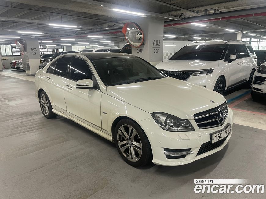 Mercedes-Benz C-Class 2012