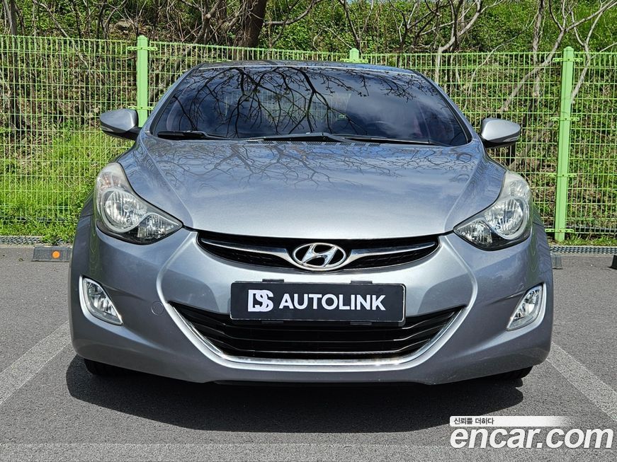 Hyundai AVANTE 2014