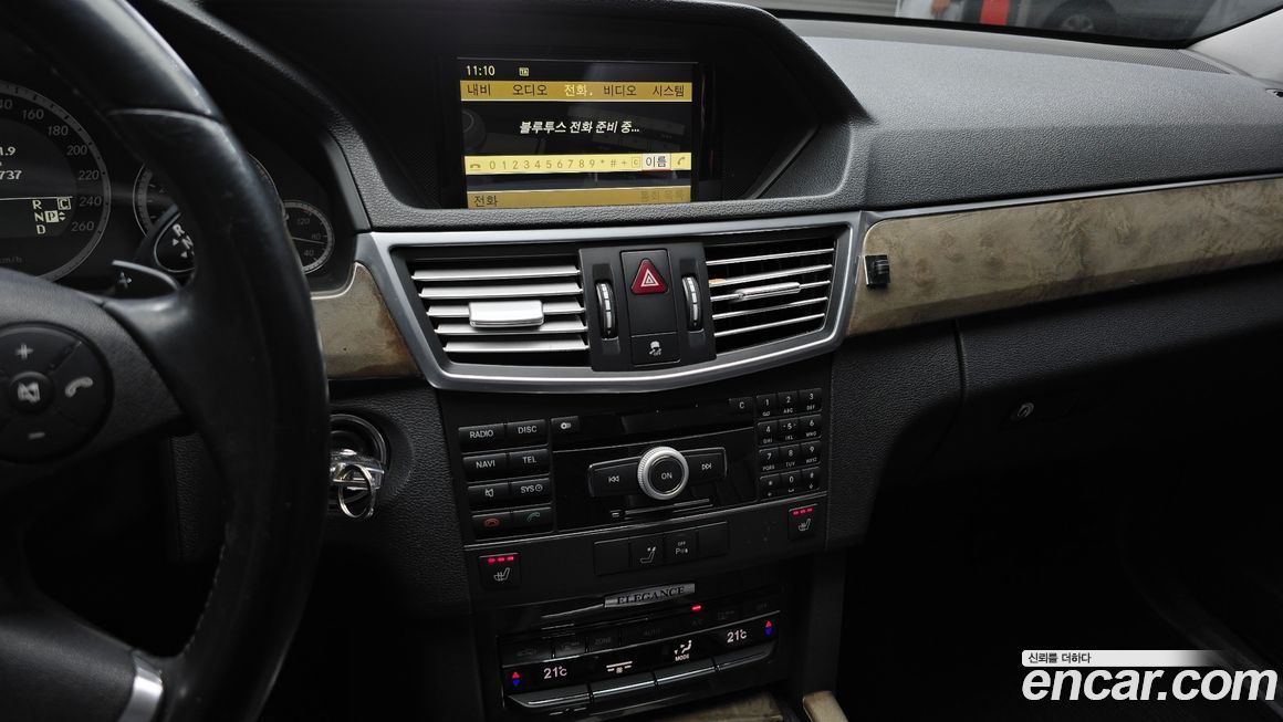 Mercedes-Benz E-Class 2010
