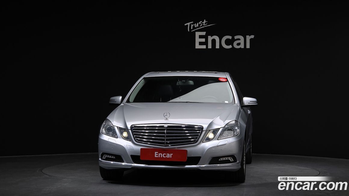 Mercedes-Benz E-Class 2010