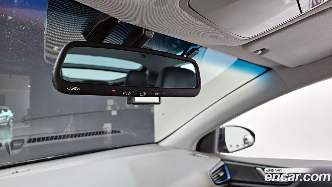 Hyundai Ioniq 2016