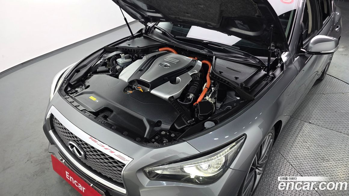 Infiniti Q50 2016