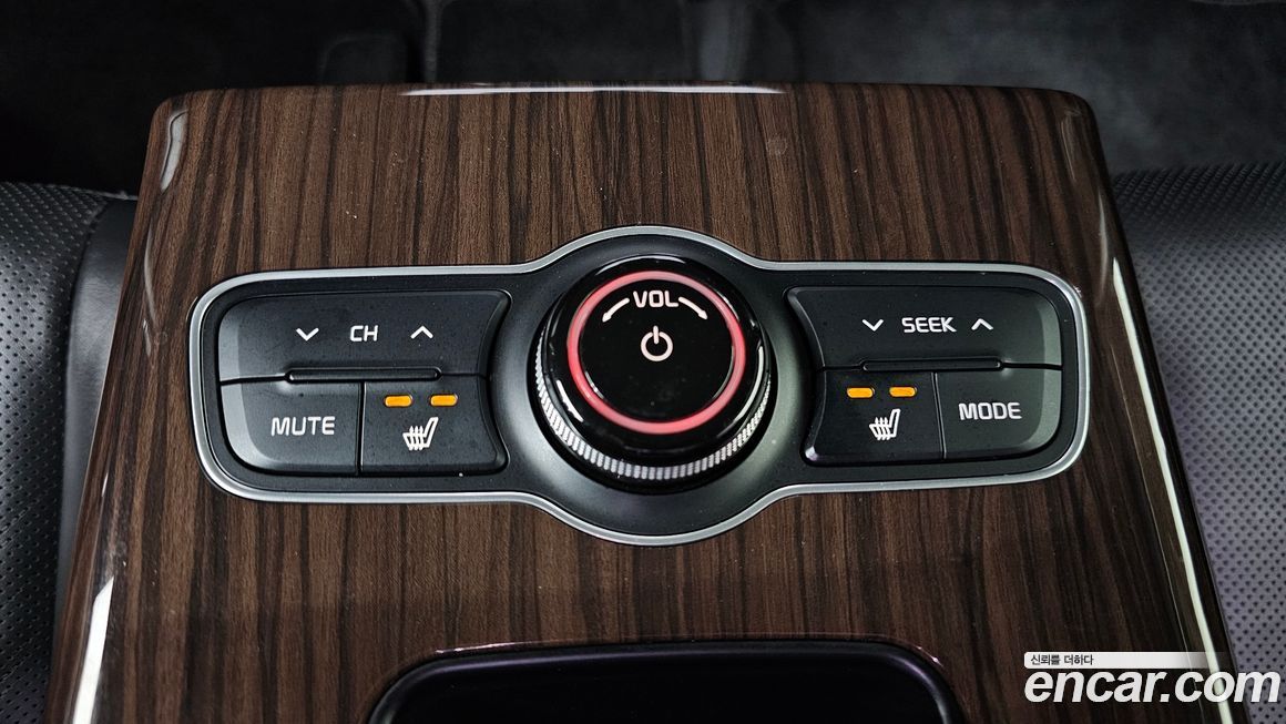 Kia K7 2015