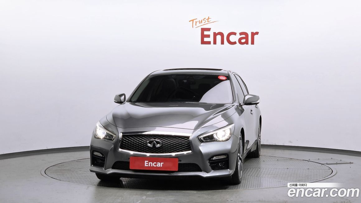 Infiniti Q50 2016
