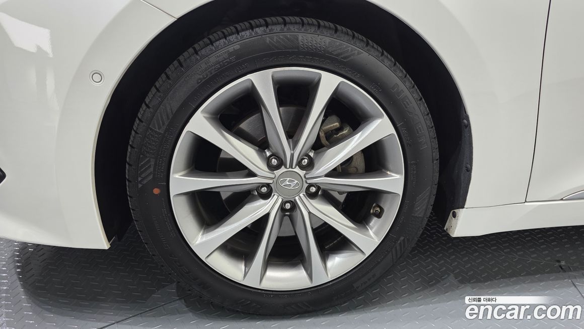 Hyundai Grandeur 2017