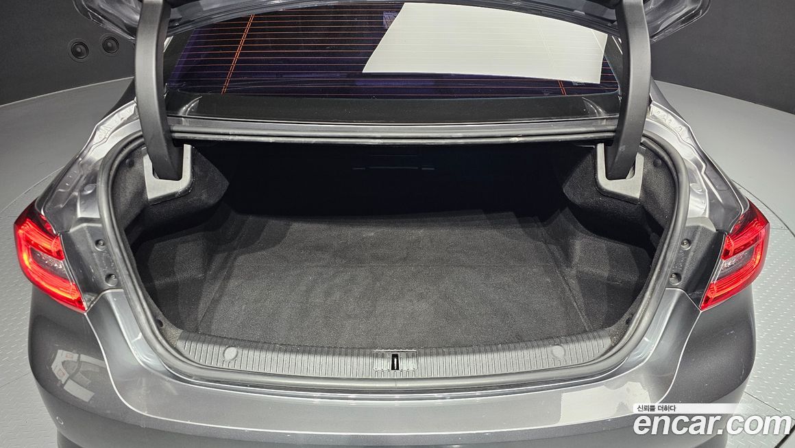 Renault-KoreaSamsung SM6 2016