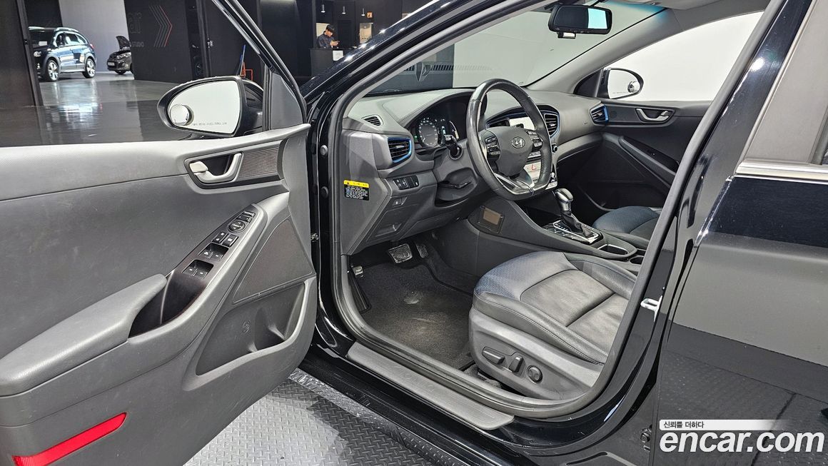 Hyundai Ioniq 2016