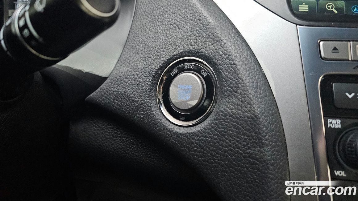 Hyundai Grandeur 2016