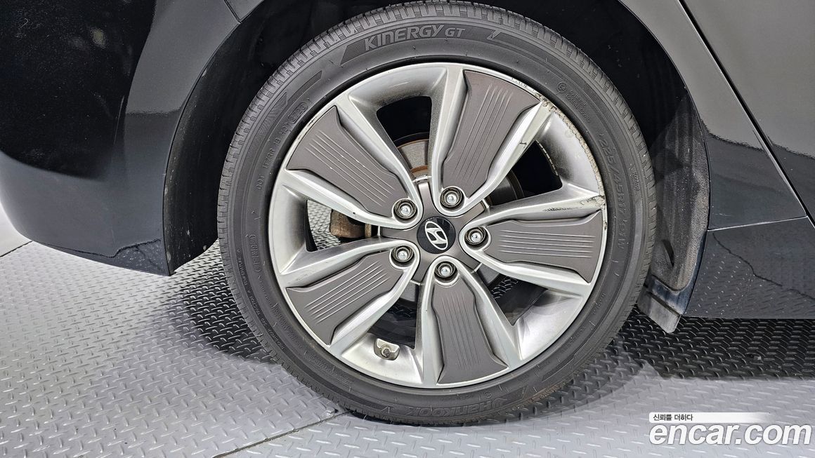Hyundai Ioniq 2016