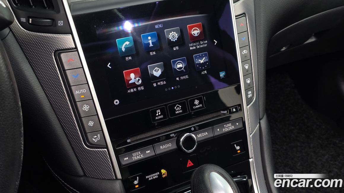 Infiniti Q50 2016
