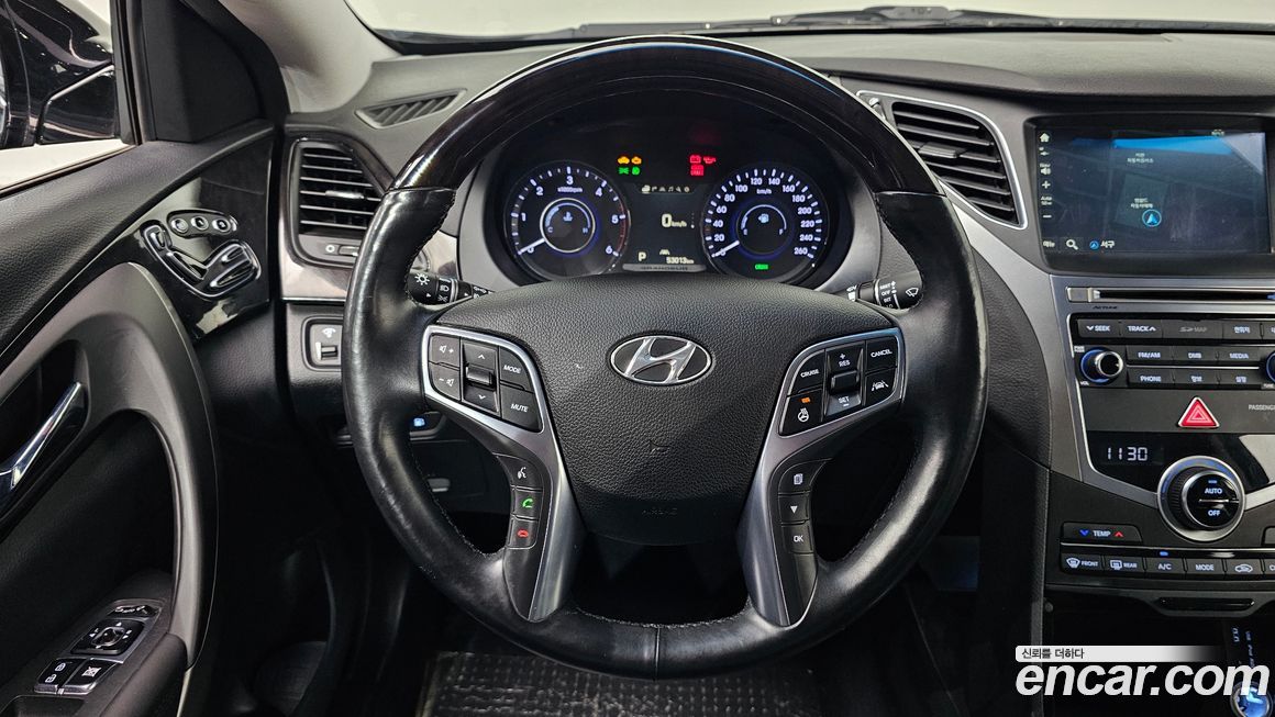 Hyundai Grandeur 2015