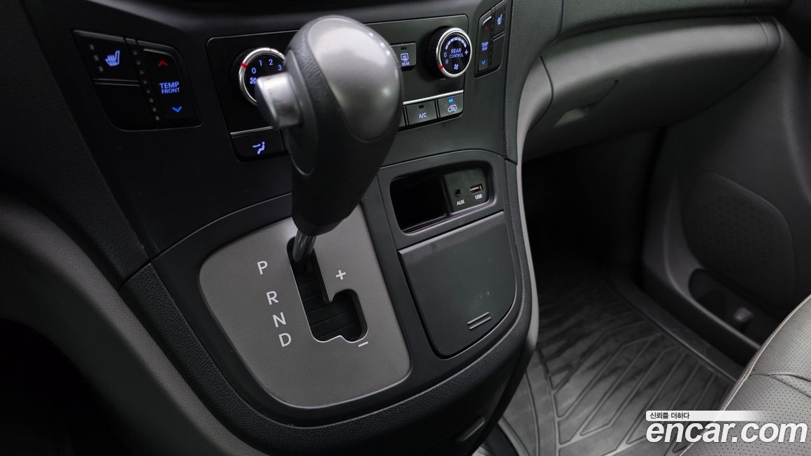 Hyundai Starex 2017