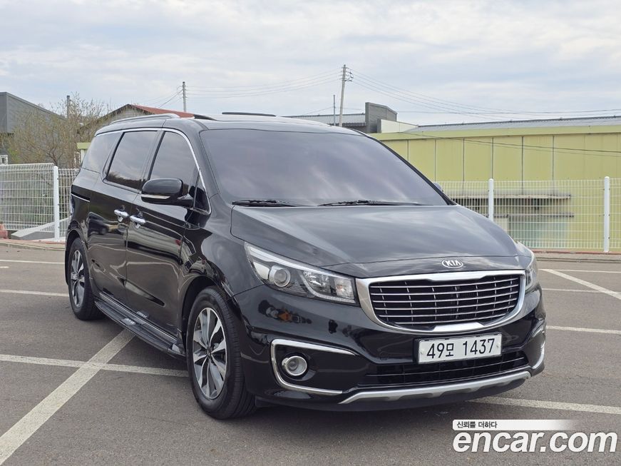 Kia Canival 2015
