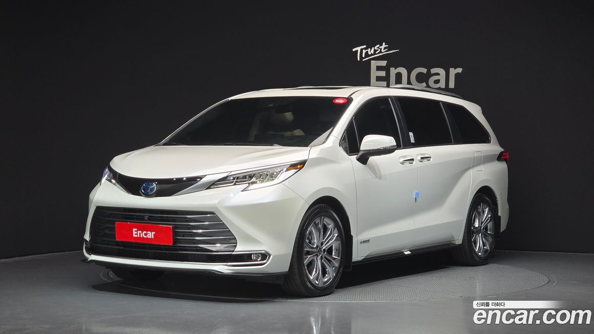 Toyota Sienna 2021