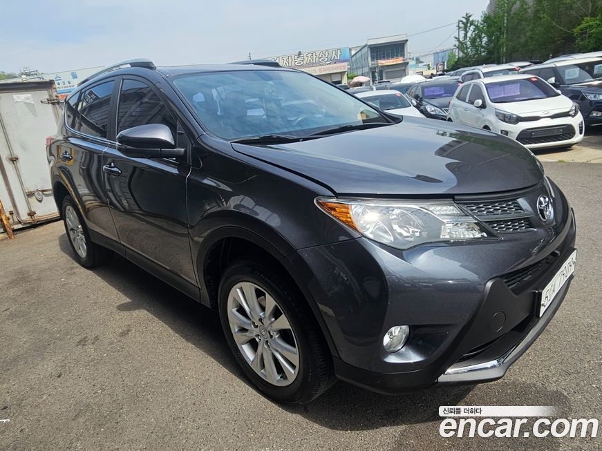 Toyota RAV4 2015