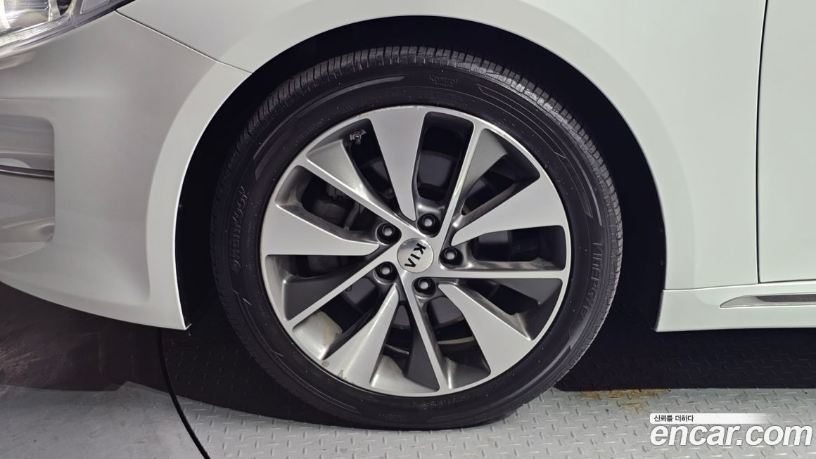 Kia K5 2016