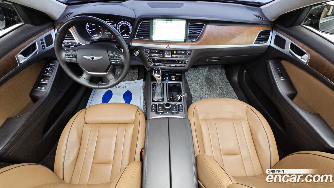 Hyundai Genesis 2016