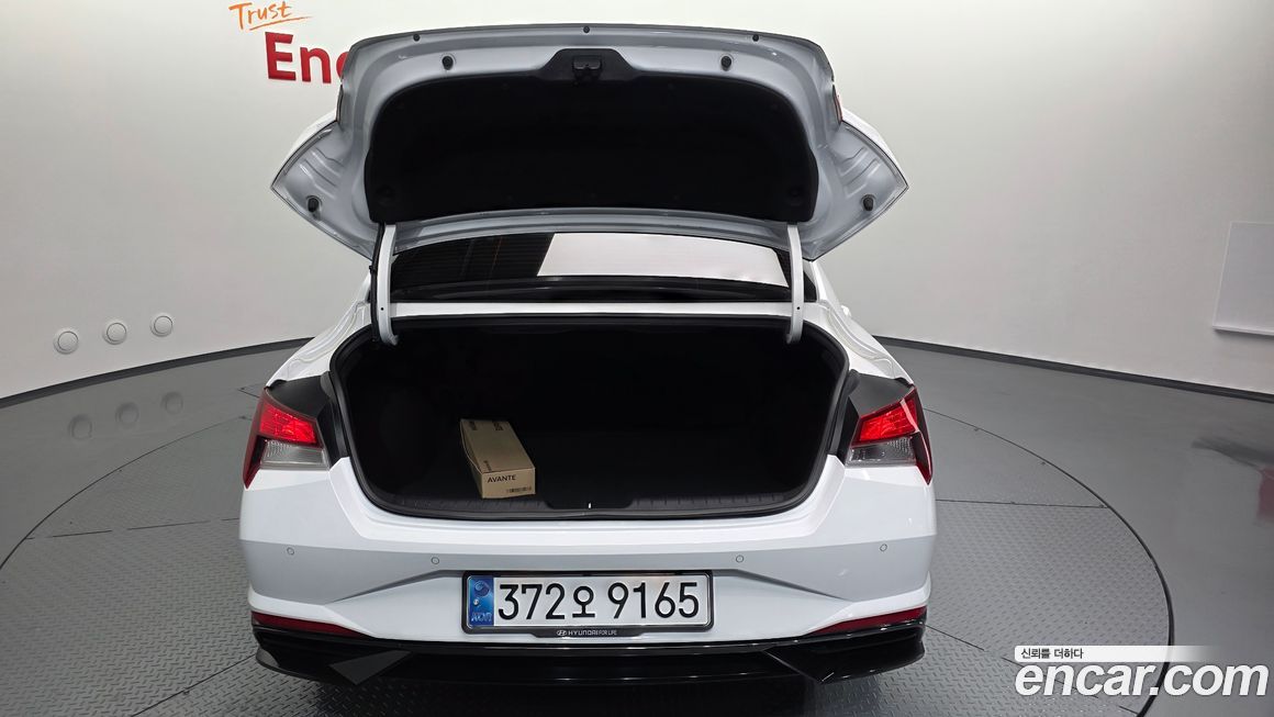 Hyundai AVANTE 2023