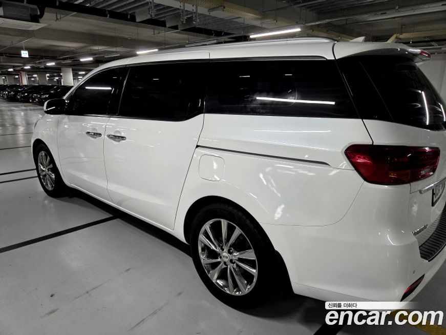 Kia Canival 2019