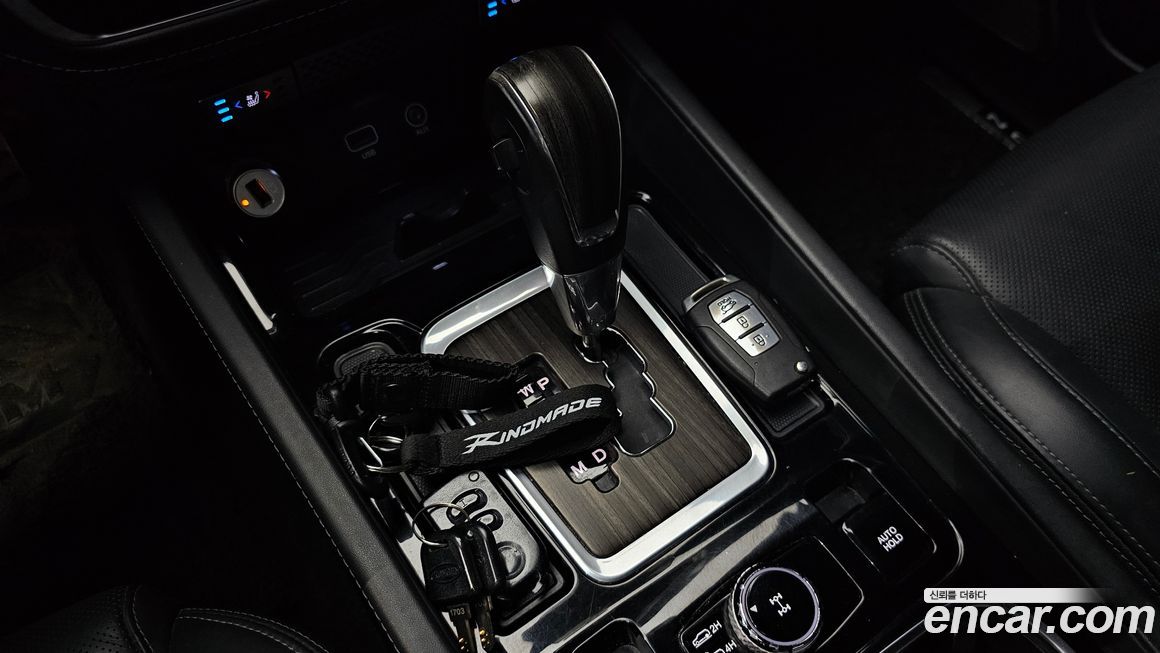 KG_Mobility_Ssangyong Rexton 2018