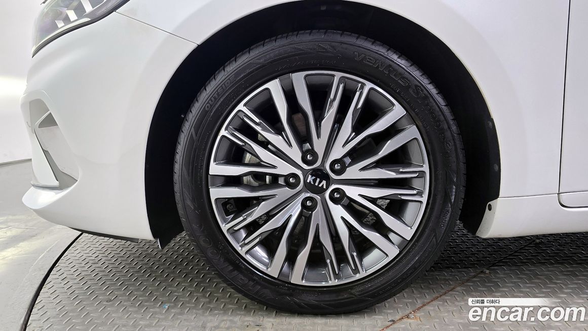 Kia K7 2020