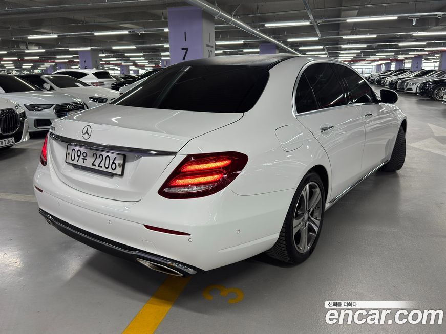 Mercedes-Benz E-Class 2017