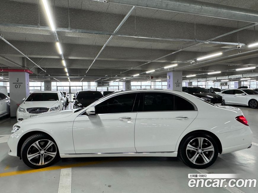 Mercedes-Benz E-Class 2017