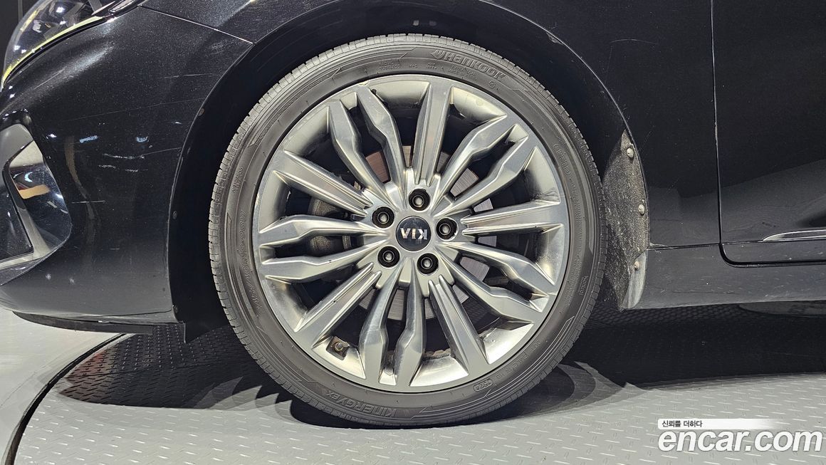 Kia K7 2020