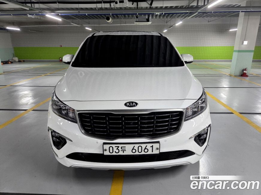 Kia Canival 2019