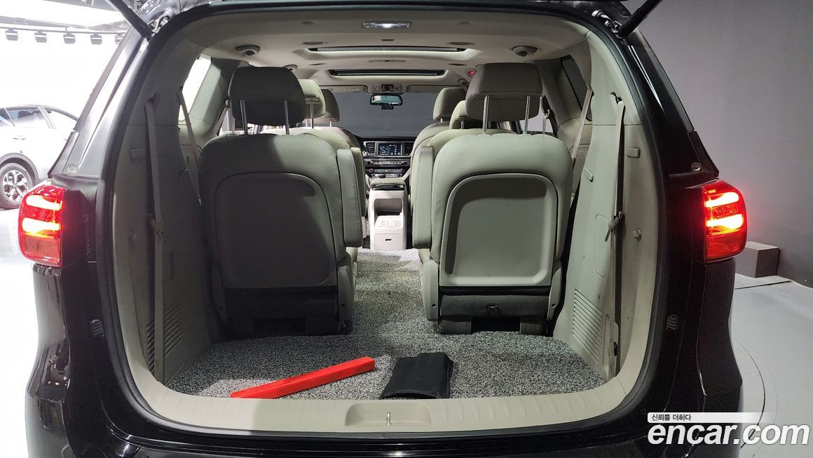 Kia Canival 2019