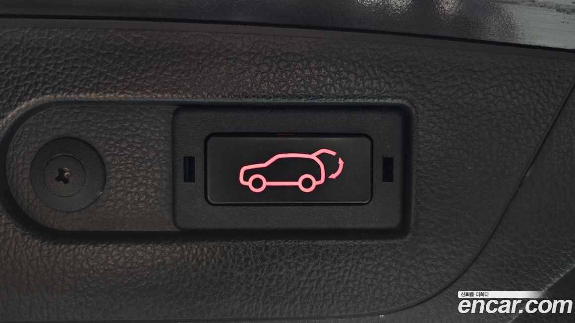 KG_Mobility_Ssangyong Rexton 2018