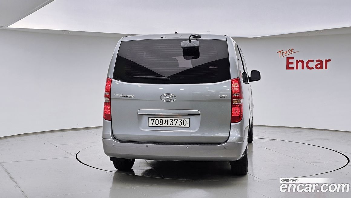 Hyundai Starex 2021