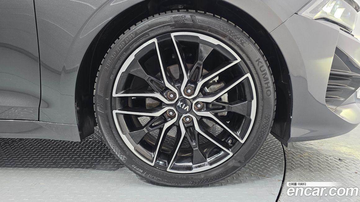 Kia K5 2021