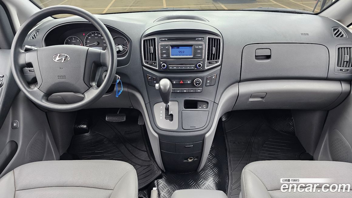 Hyundai Starex 2021