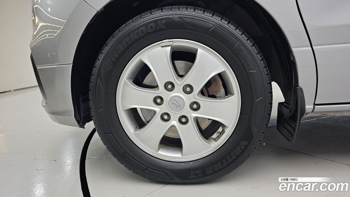 Hyundai Starex 2021