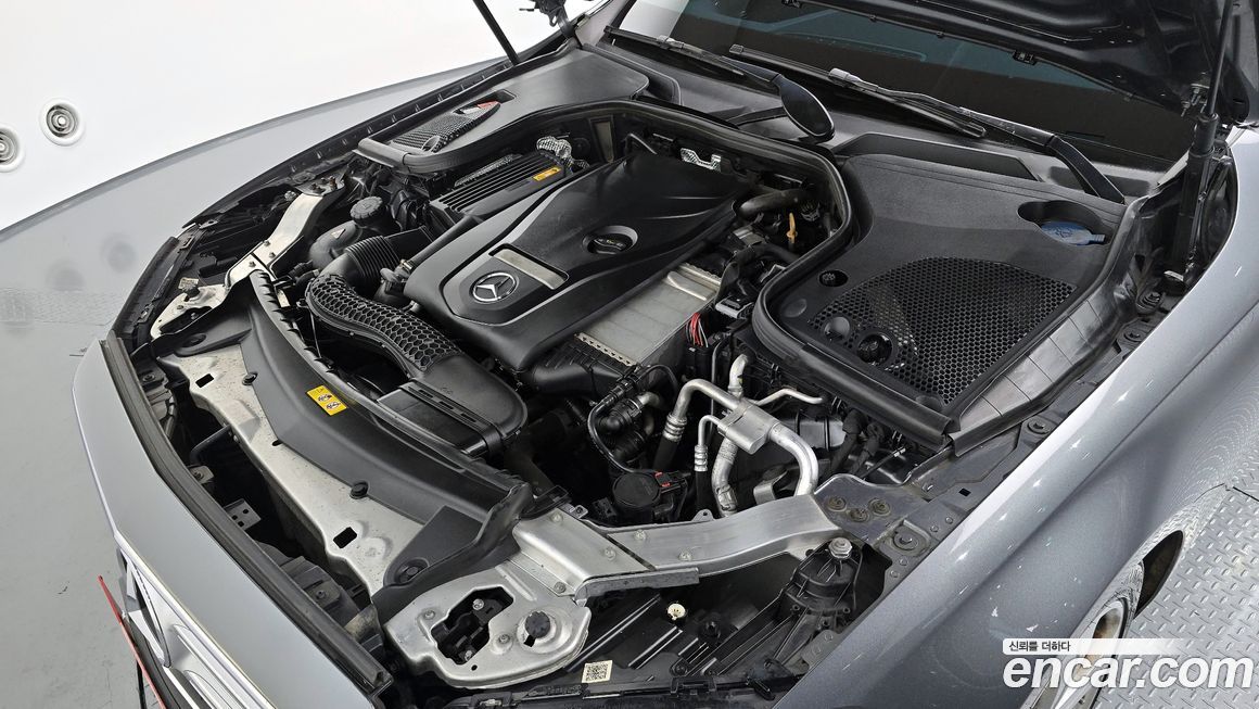 Mercedes-Benz E-Class 2018