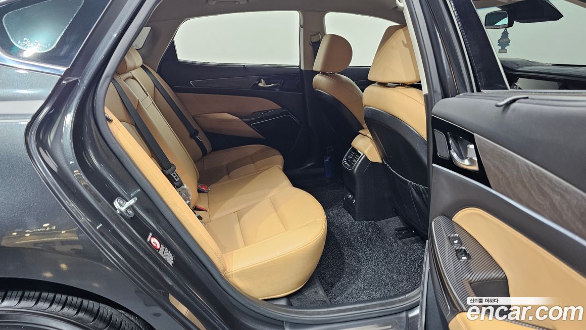 Kia K7 2021