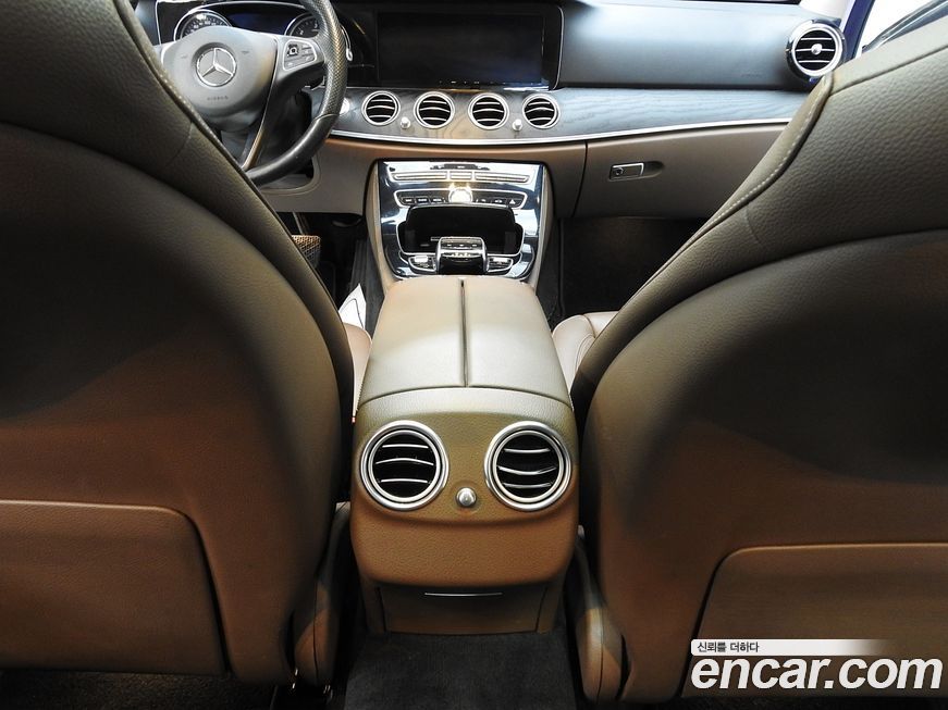 Mercedes-Benz E-Class 2018