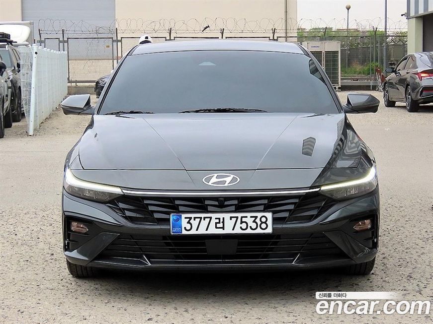 Hyundai AVANTE 2024