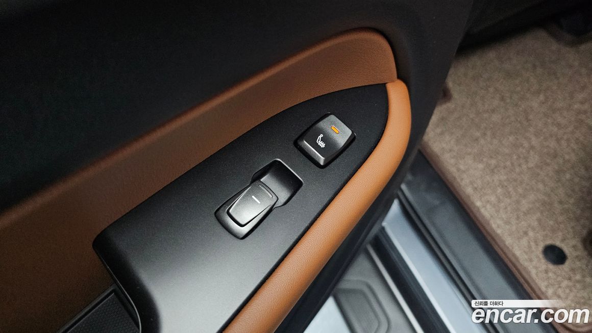 KG_Mobility_Ssangyong Rexton 2020