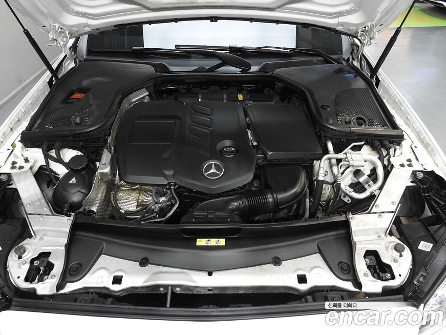 Mercedes-Benz E-Class 2018