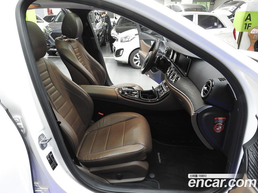 Mercedes-Benz E-Class 2018