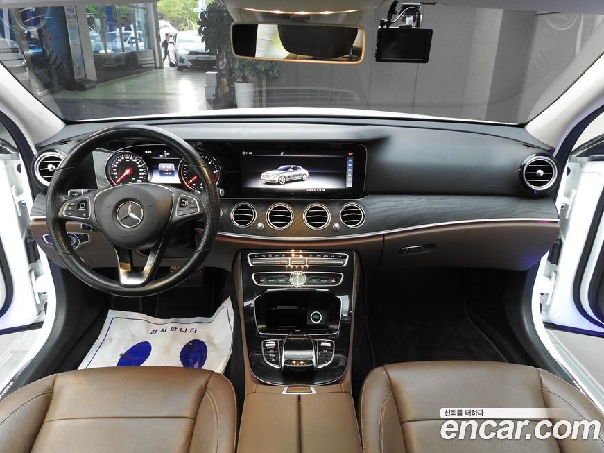 Mercedes-Benz E-Class 2018