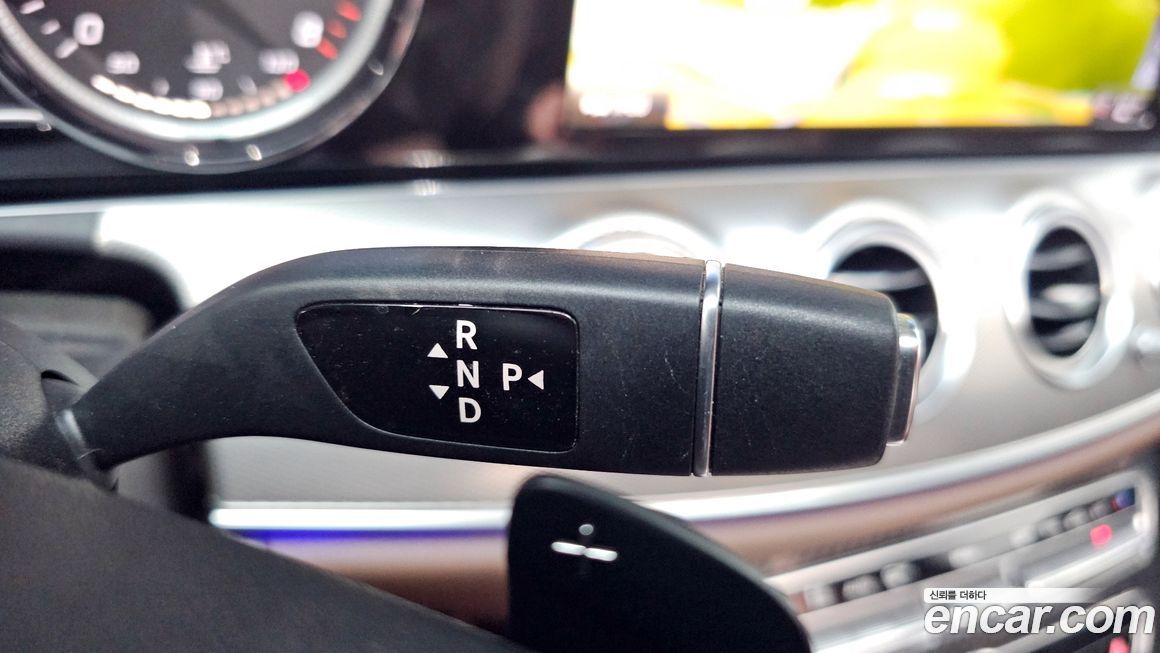 Mercedes-Benz E-Class 2018