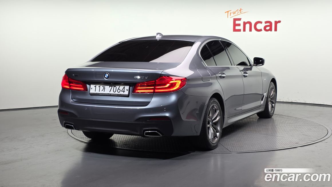 BMW 5-Series 2018