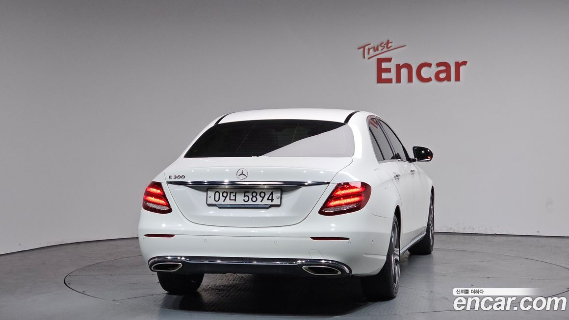 Mercedes-Benz E-Class 2019