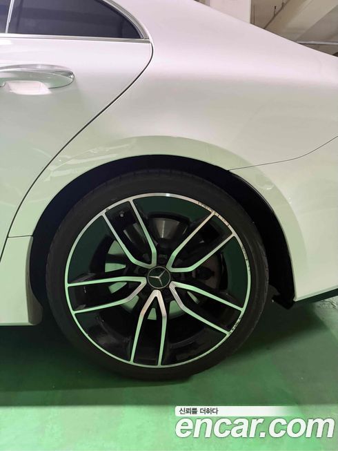 Mercedes-Benz CLS-Class 2023