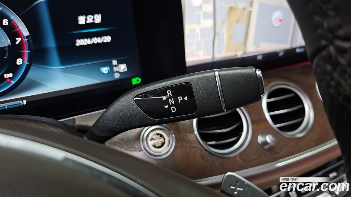 Mercedes-Benz E-Class 2017