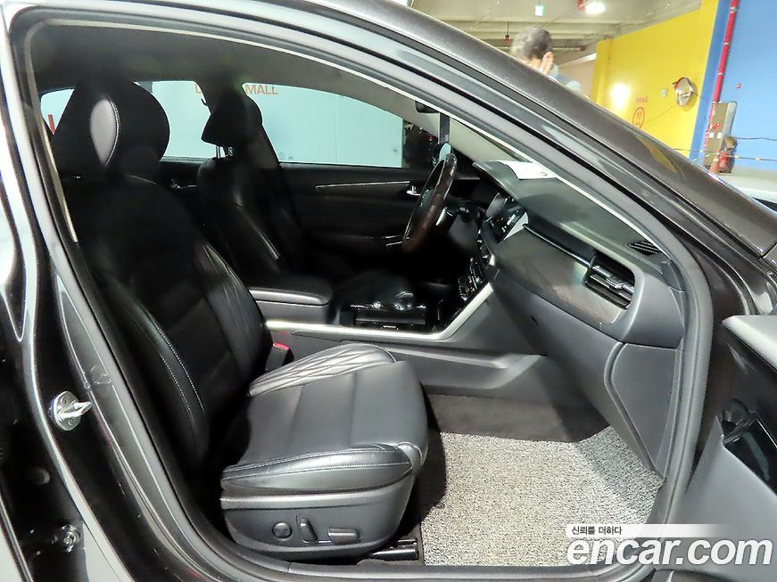 Kia K7 2021
