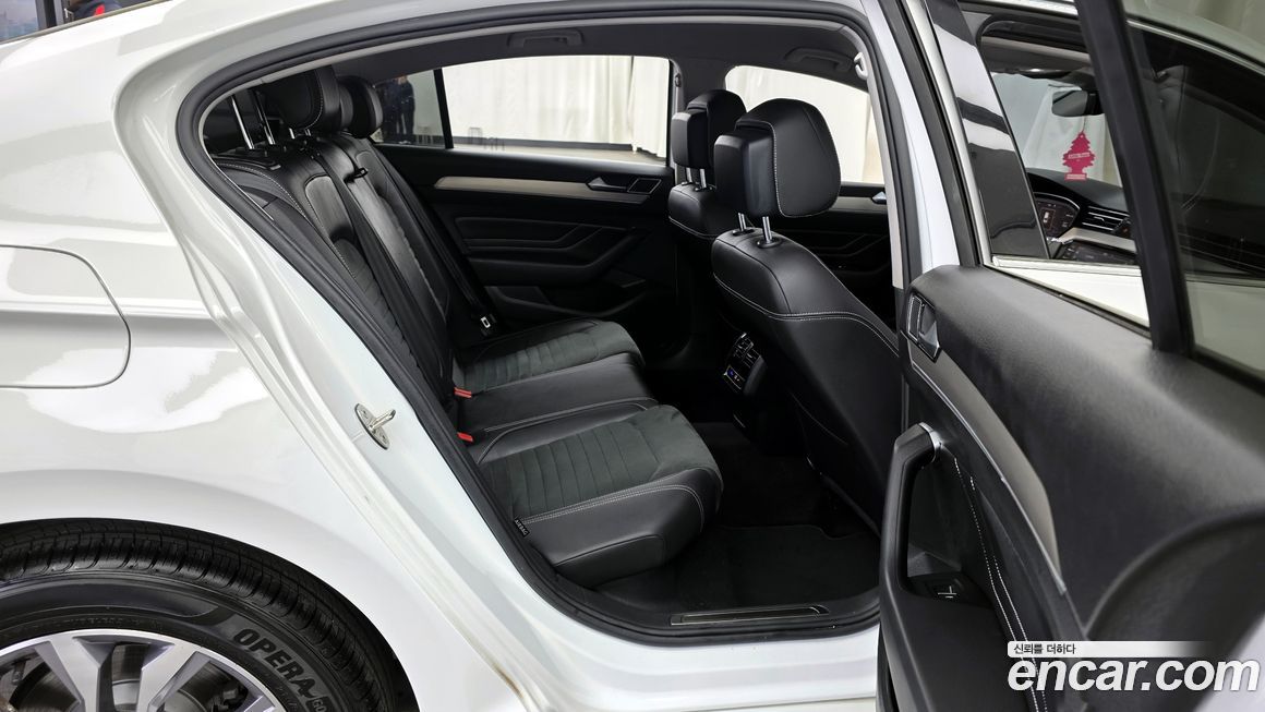 Volkswagen Passat 2022